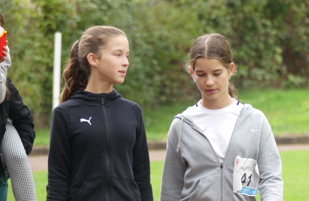 Bild vom 13. Benefizlauf im Jahr 2022. Dies ist das 371. Bild.